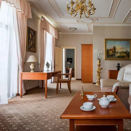 Mozart 4* Odessa