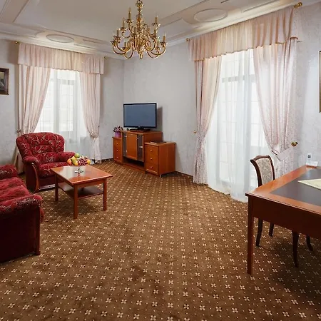 Mozart Hotel 4*