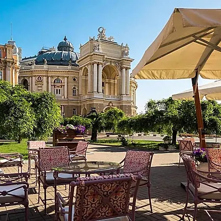 Mozart 4* Odessa