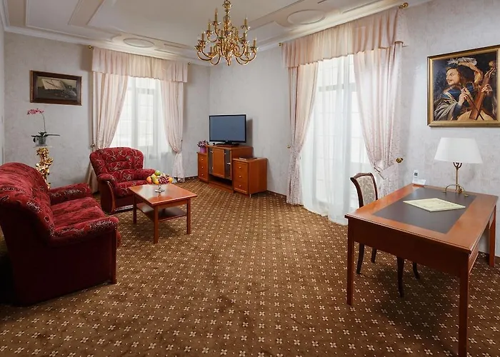 Mozart Hotel 4*