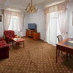 モーツァルト ホテル 4*