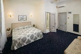 Mozart Hotel 4*
